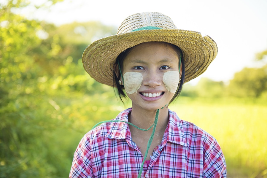 burmese woman